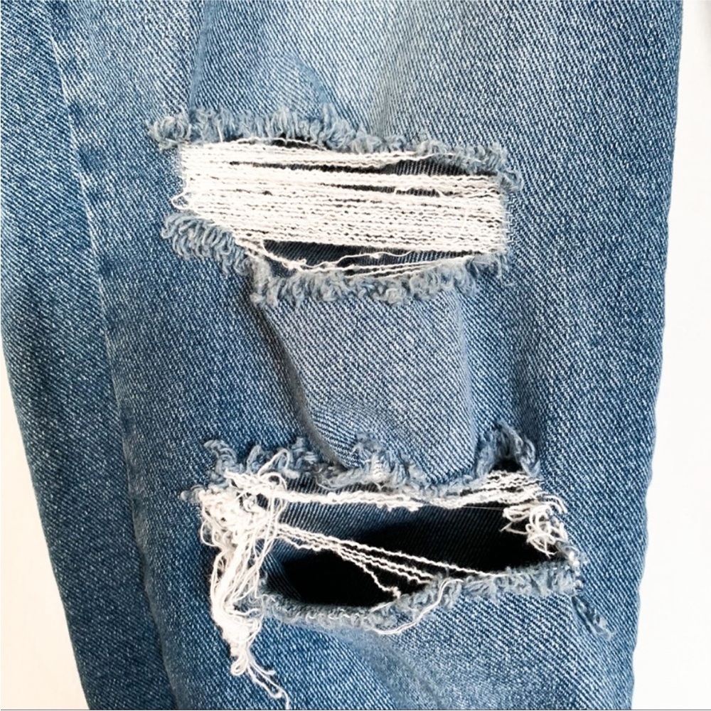 Style & Co. • Jean Capris - Picture 3 of 8